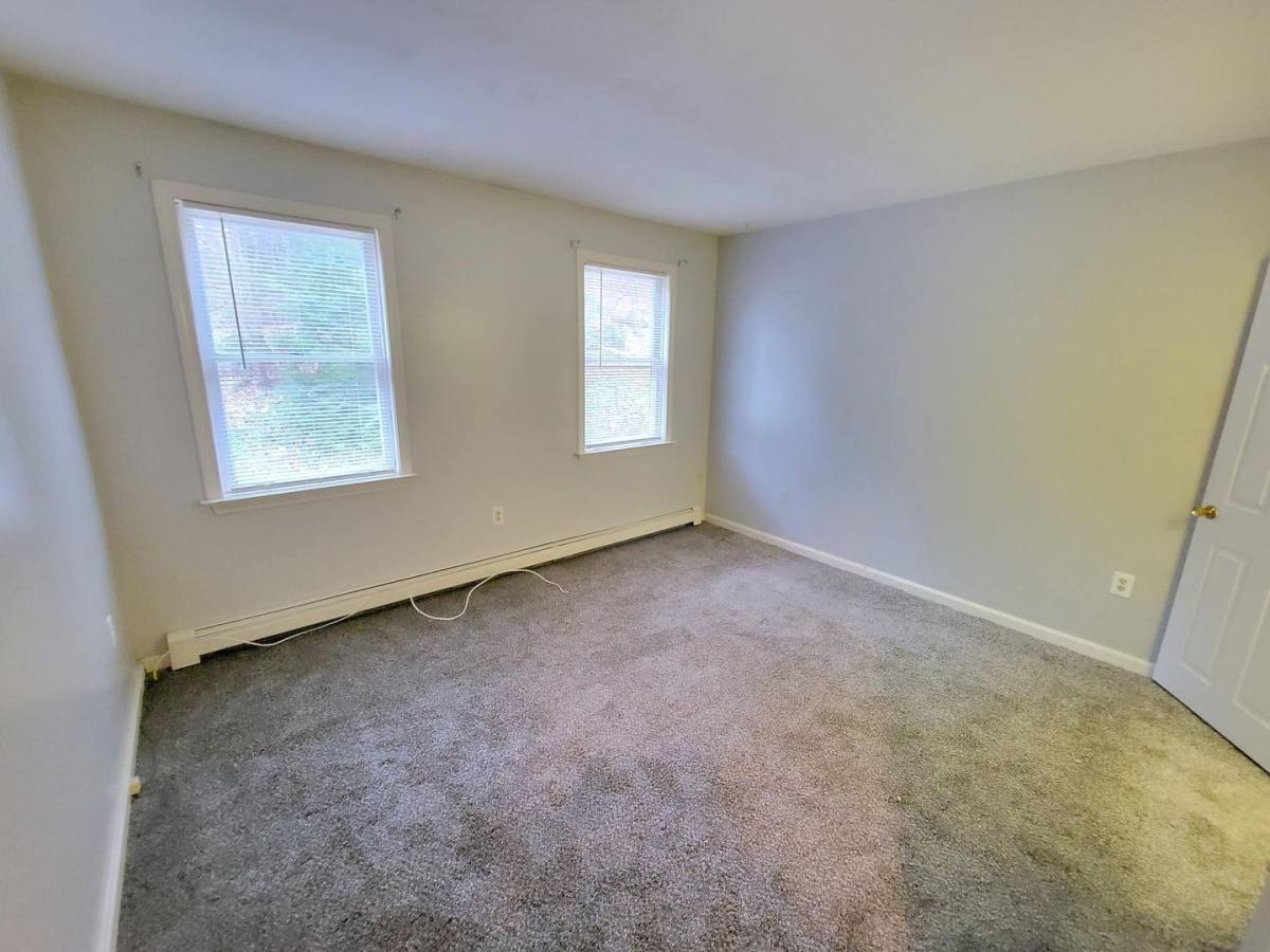 Apartment for rent at 95 Old County Rd N, Francestown, NH 03043