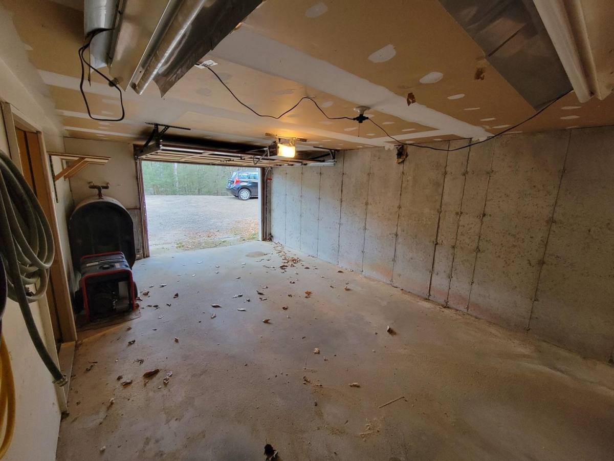 Apartment for rent at 95 Old County Rd N, Francestown, NH 03043