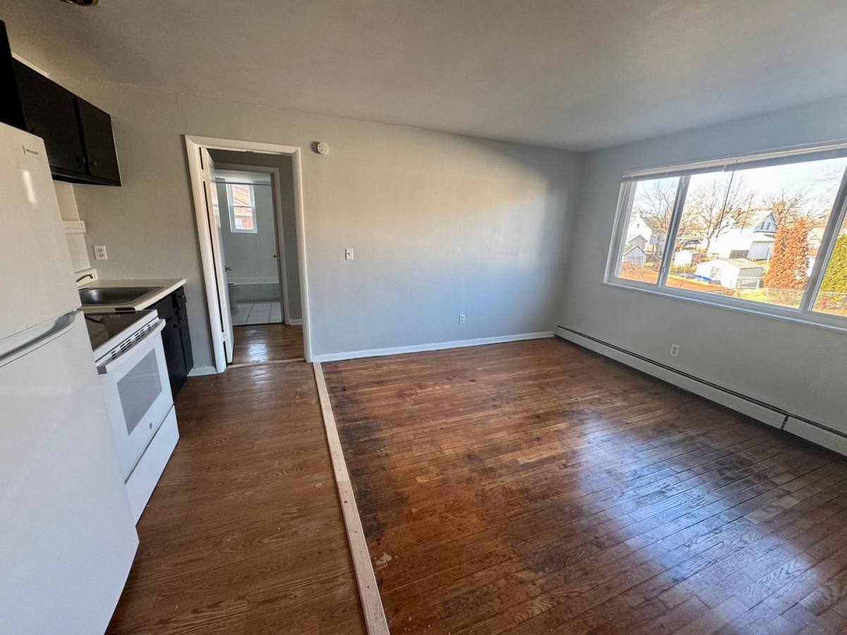 Apartment for rent at 7419 Werner Ave, Cincinnati, OH 45231