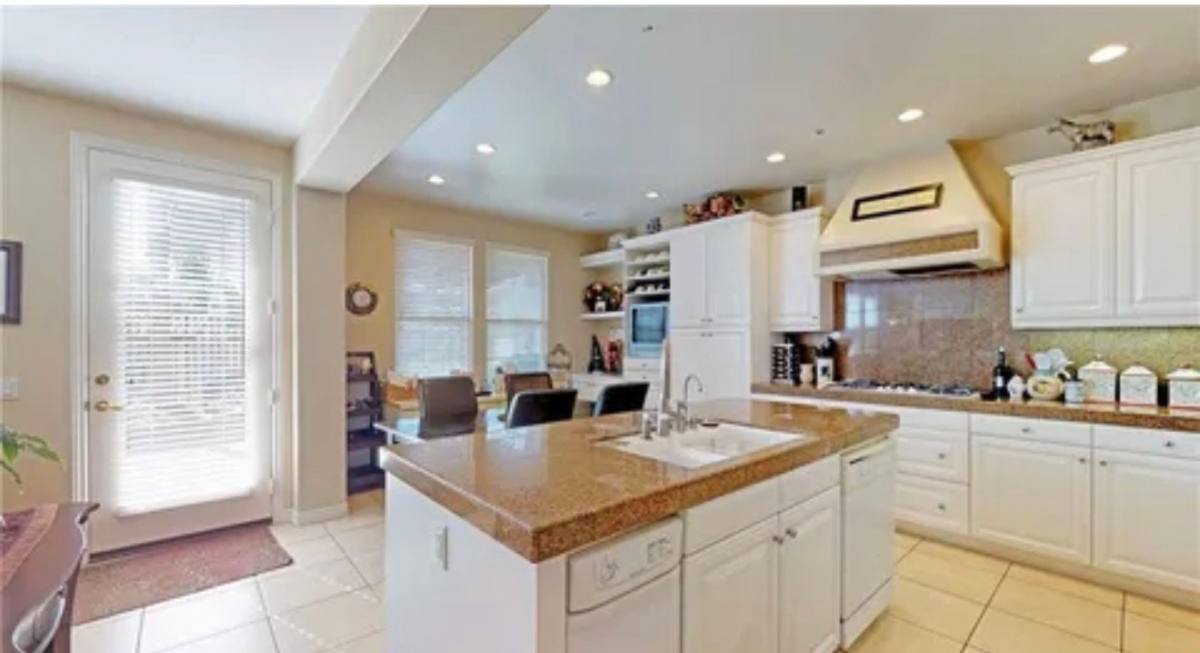 House for rent at 26915 Augusta Place, Valencia, CA 91355