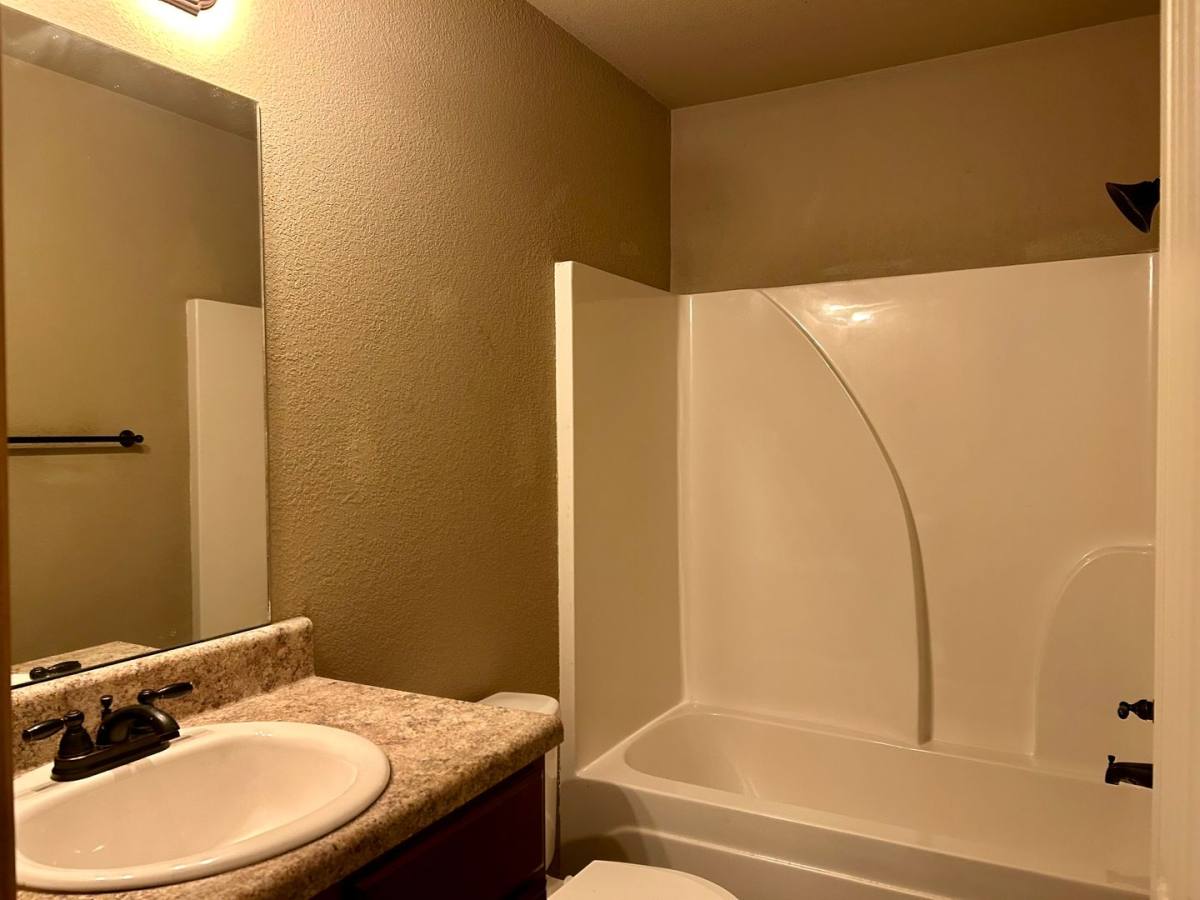 Apartment for rent at 5024 & 5028 S, Fort Smith, AR 72903