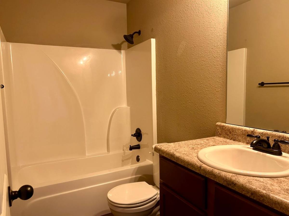 Apartment for rent at 5024 & 5028 S, Fort Smith, AR 72903