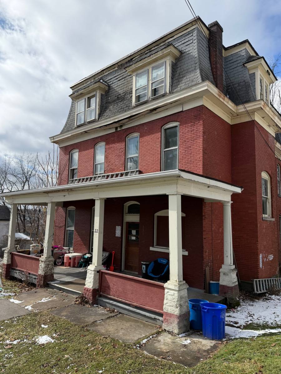 Apartment for rent at 22 Pearl Ave - 2nd Floor, Oil City, PA 16301