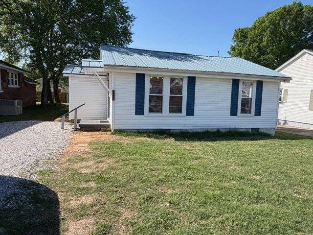 House for rent at 503 Collier Ave, Florence, AL 35630