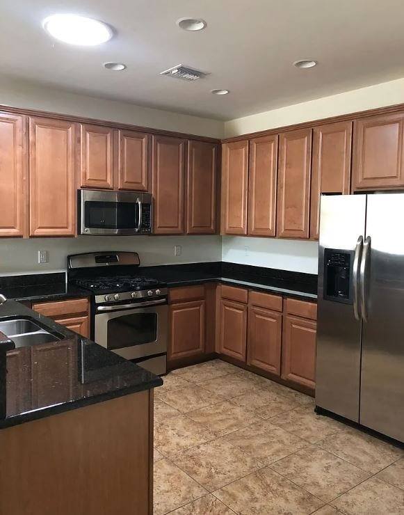 House for rent at 10450 S Cutting Horse Dr, Vail, AZ 85641