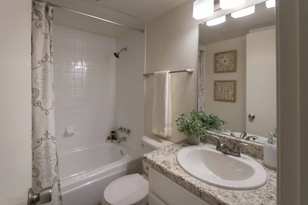 Apartment for rent at 6251 Melody Lane #2325, Dallas, TX 75231