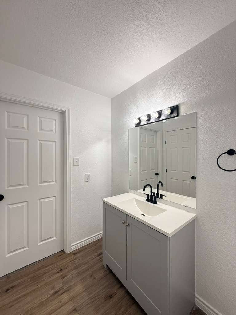 House for rent at 206 Covina Ave, San Antonio, TX 78218