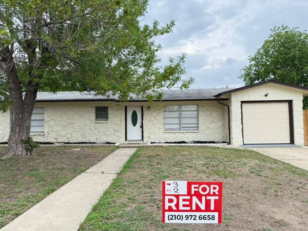 House for rent at 206 Covina Ave, San Antonio, TX 78218