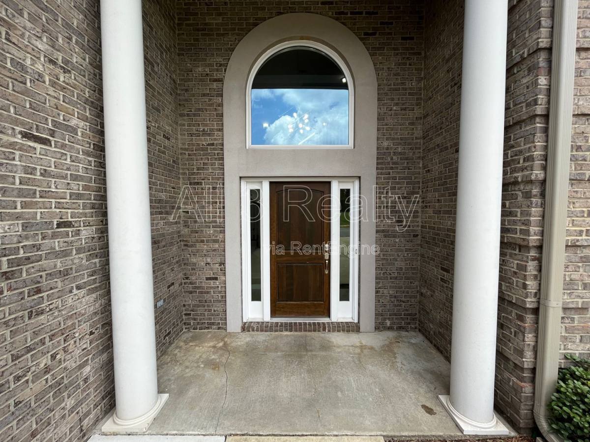 House for rent at 1924 Wyngate Loop, Montgomery, AL 36117