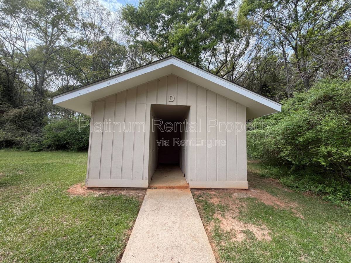 Apartment for rent at 1512 Waverly Way #D-2, Monroe, GA 30656