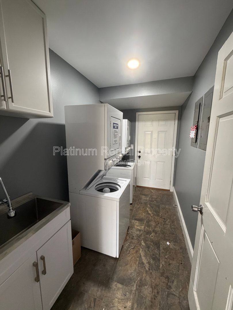 Apartment for rent at 1512 Waverly Way #D-2, Monroe, GA 30656