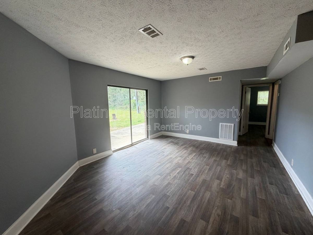Apartment for rent at 1512 Waverly Way #D-2, Monroe, GA 30656
