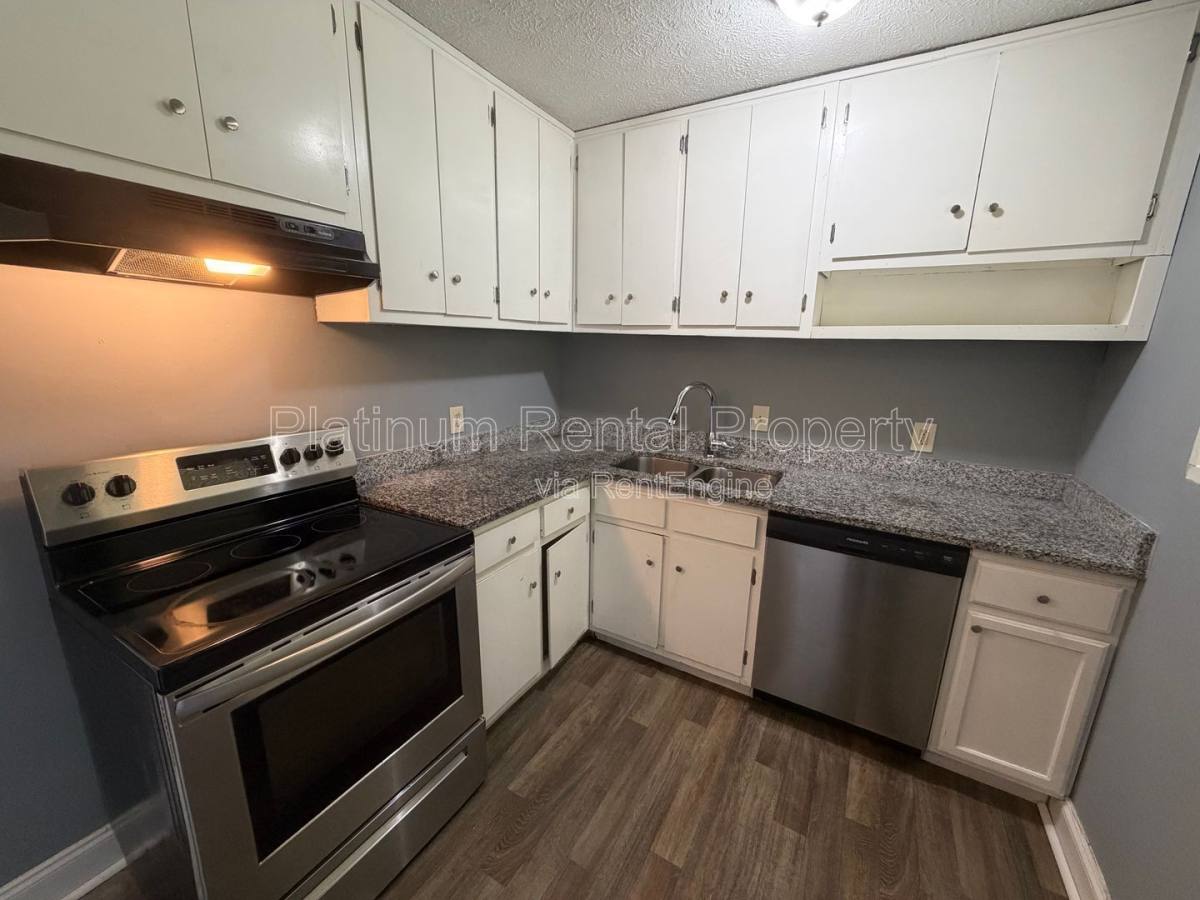 Apartment for rent at 1512 Waverly Way #D-2, Monroe, GA 30656