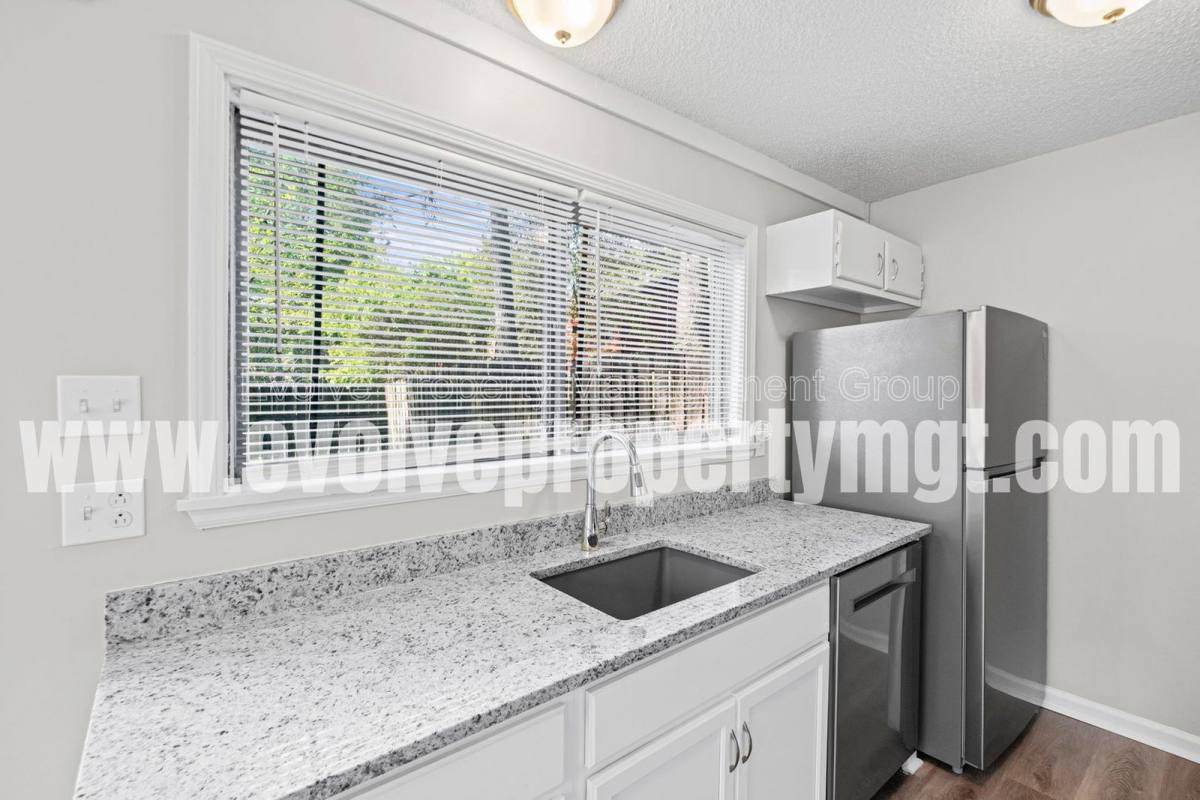 Townhouse for rent at 5535 Quail Thicket, Memphis, TN 38134