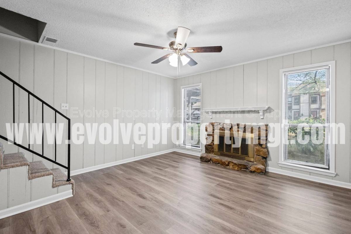 Townhouse for rent at 5535 Quail Thicket, Memphis, TN 38134