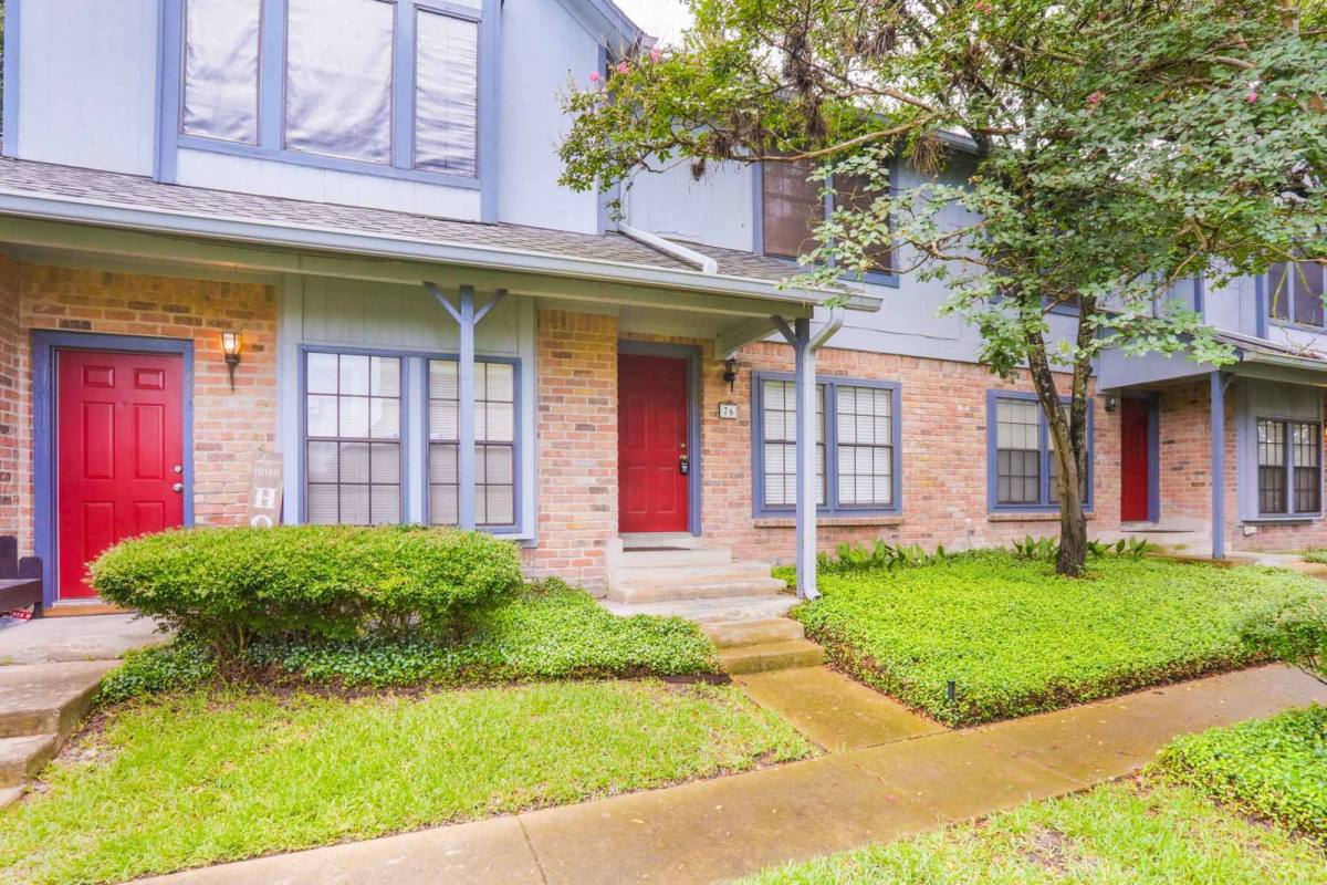 Condo for rent at 1411 Gracy Farms Lane #76, Austin, TX 78758