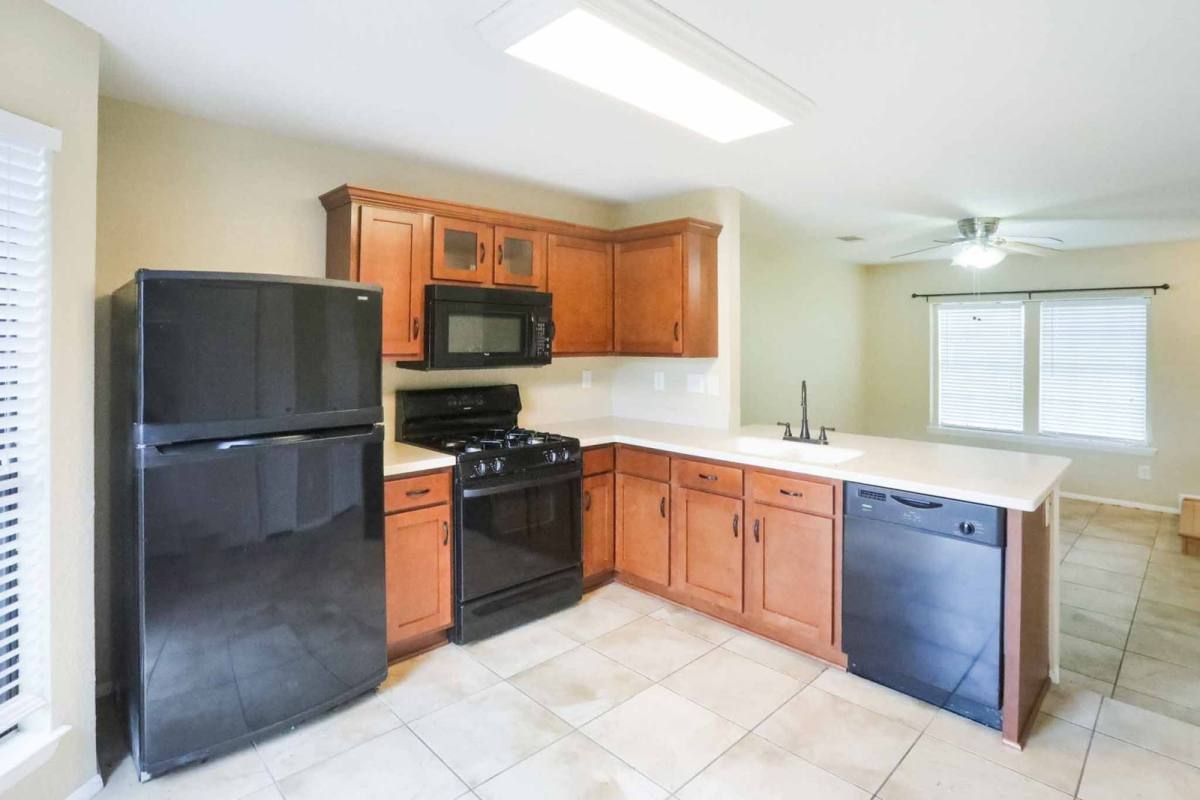 Condo for rent at 1411 Gracy Farms Lane #76, Austin, TX 78758