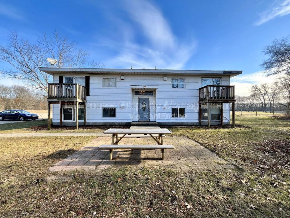 Apartment for rent at 1545 Carmil Dr #1, Muskegon, MI 49442