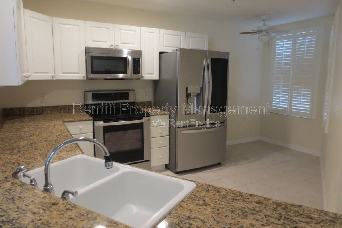 Apartment for rent at 12090 Summergate Circle #101, Fort Myers, FL 33913