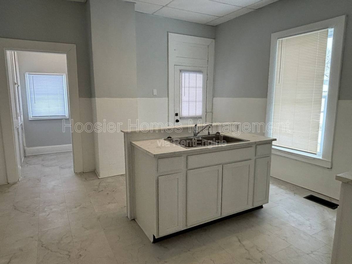 Apartment for rent at 332 N Arsenal Ave #A, Indianapolis, IN 46201
