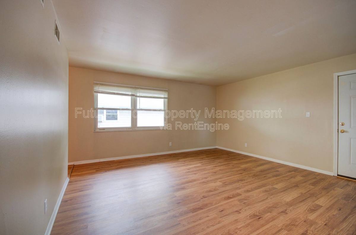Apartment for rent at 1315 Argo Lane #4, Lockport, IL 60441