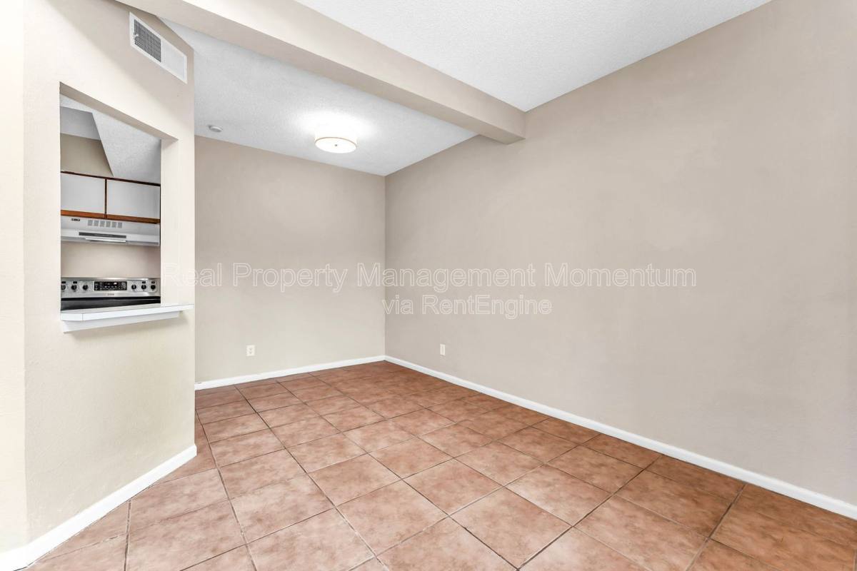 Condo for rent at 930 E Primrose St #A2, Springfield, MO 65807