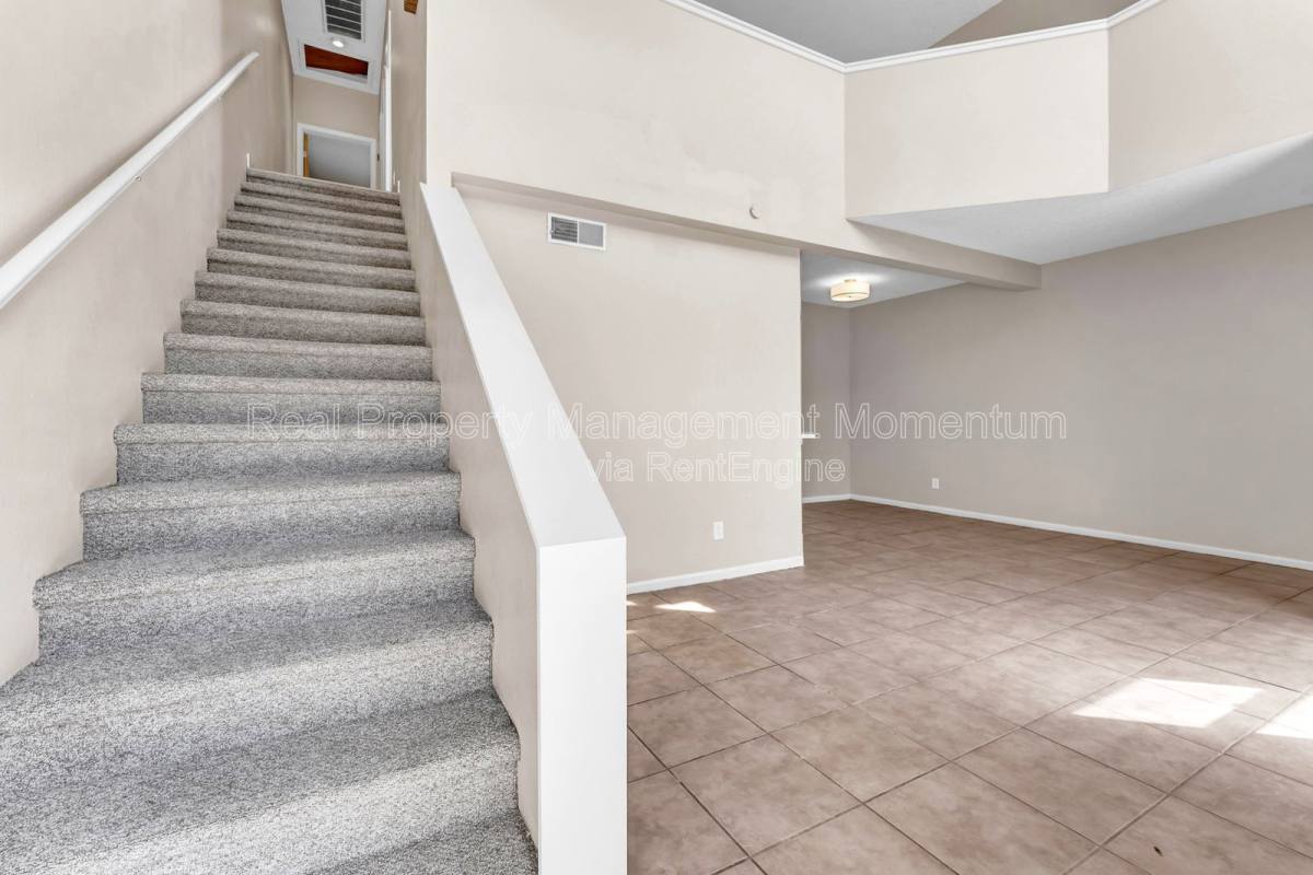 Condo for rent at 930 E Primrose St #A2, Springfield, MO 65807