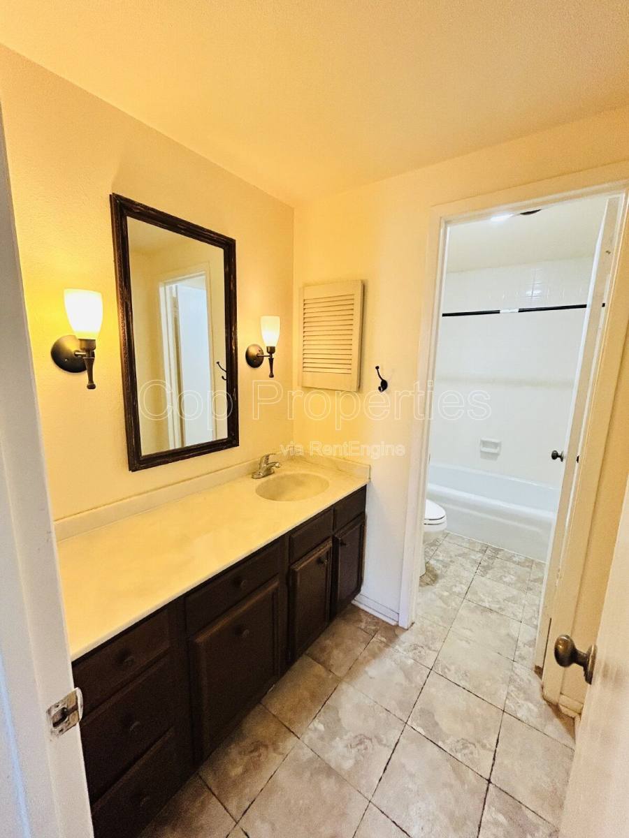 Condo for rent at 3678 Hidden Dr #1103, San Antonio, TX 78217