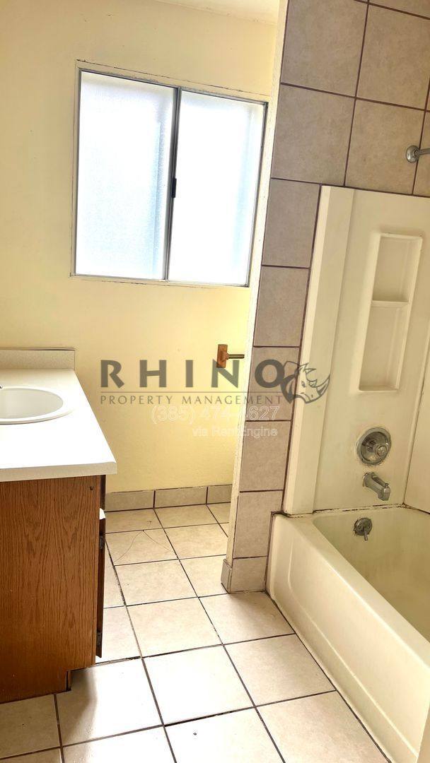 Townhouse for rent at 449 N 1465 W, Salt Lake City, UT 84116