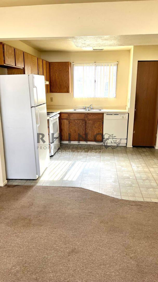 Townhouse for rent at 449 N 1465 W, Salt Lake City, UT 84116