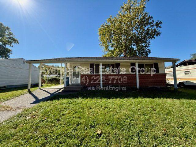 House for rent at 11090 Alan Shepard Dr, Maryland Heights, MO 63043