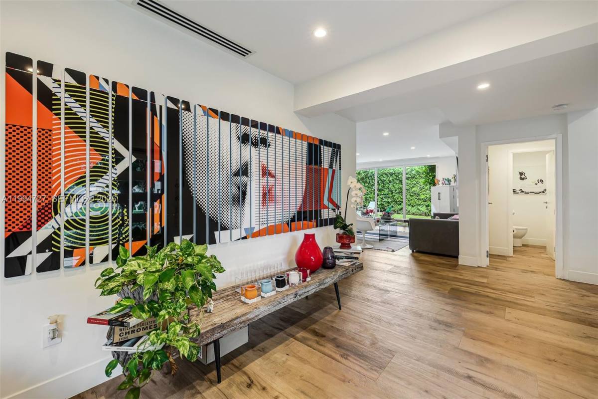 House for rent at 79 Shore Dr W #SFH, Miami, FL 33133