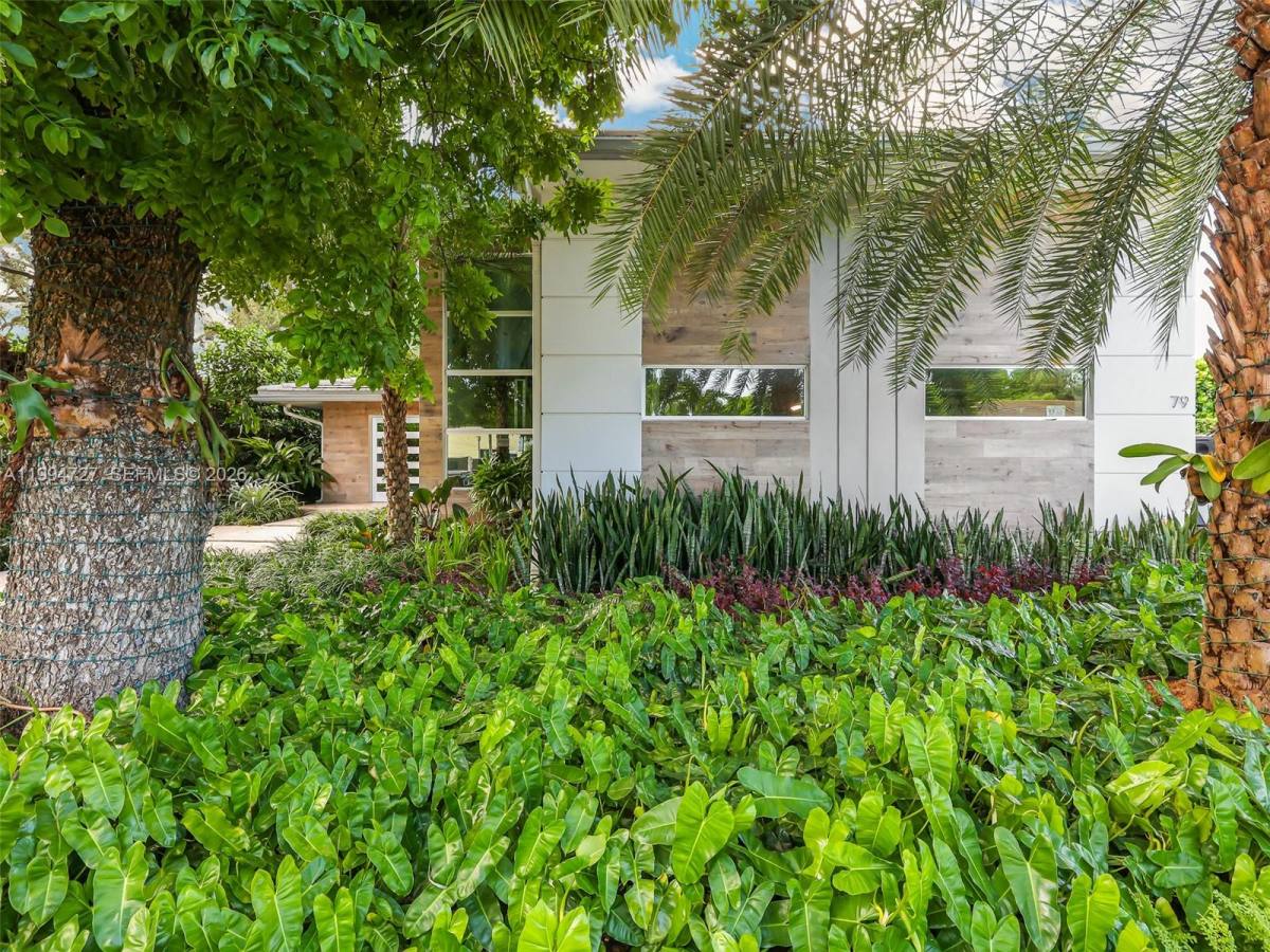 House for rent at 79 Shore Dr W #SFH, Miami, FL 33133