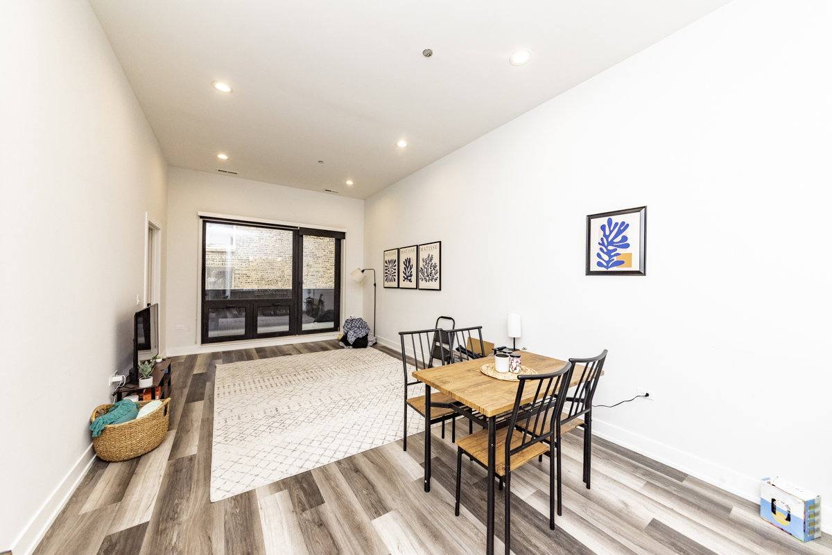 Apartment for rent at 2317 N Clark St #307, Chicago, IL 60614