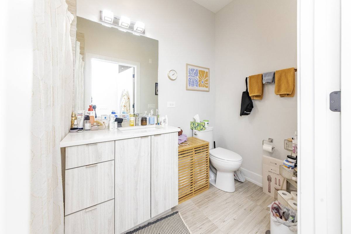 Apartment for rent at 2317 N Clark St #307, Chicago, IL 60614