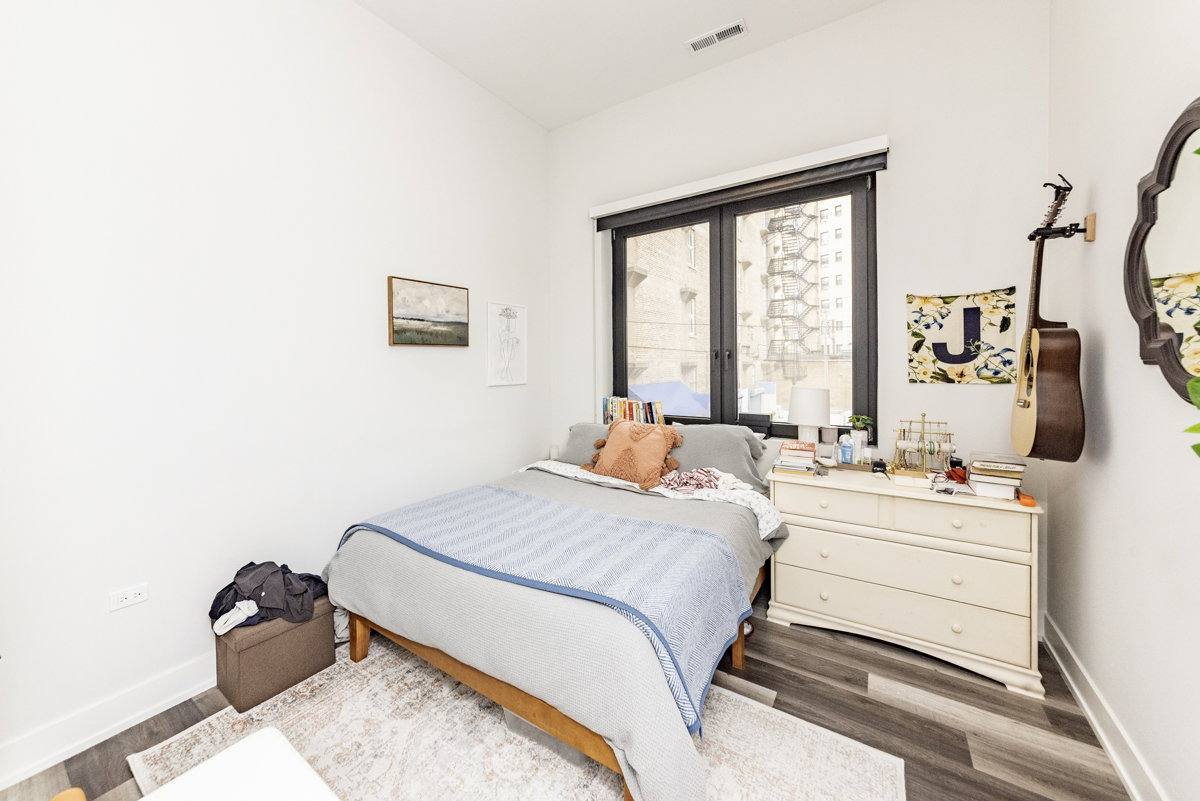 Apartment for rent at 2317 N Clark St #307, Chicago, IL 60614