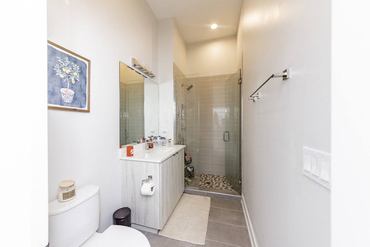 Apartment for rent at 2317 N Clark St #307, Chicago, IL 60614