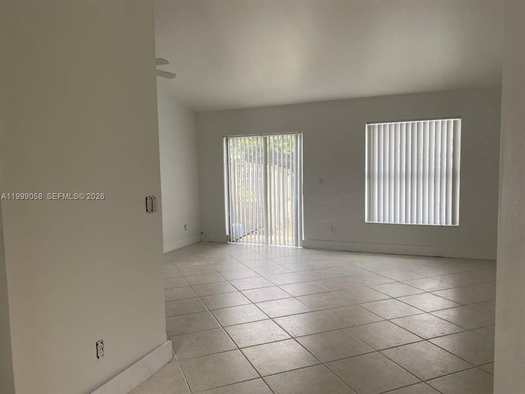 Townhouse for rent at 271 SE 8th St, Hallandale, FL 33009