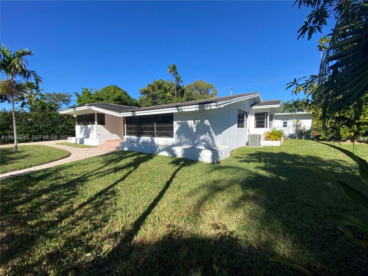 House for rent at 1101 Bay Dr #SFH, Miami Beach, FL 33141