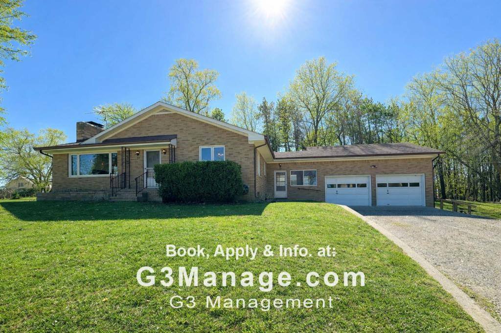 House for rent at 51 Henderson Rd, Howell, MI 48855