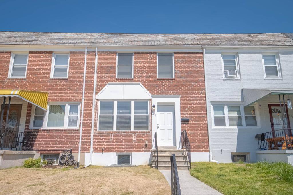 Townhouse for rent at 806 Benninghaus Rd, Baltimore, MD 21212