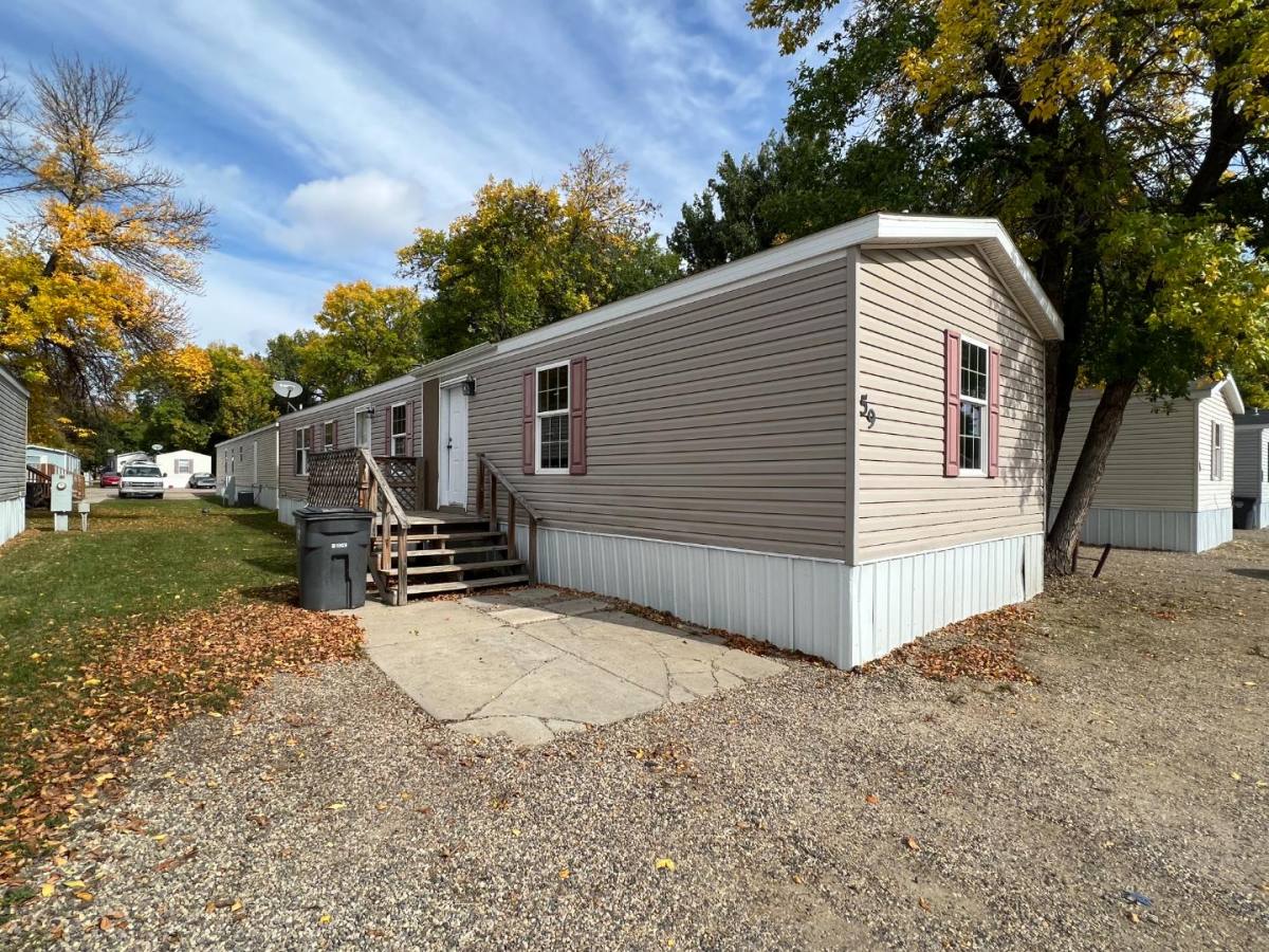 House for rent at 1015 27th St SE 59 Rd, Minot, ND 58701