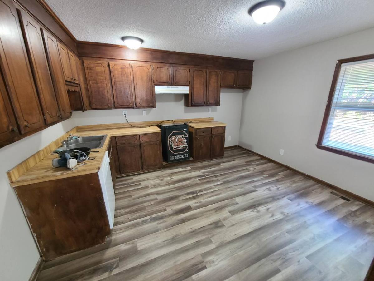 Apartment for rent at 134 Calvin Court #B, West Columbia, SC 29170