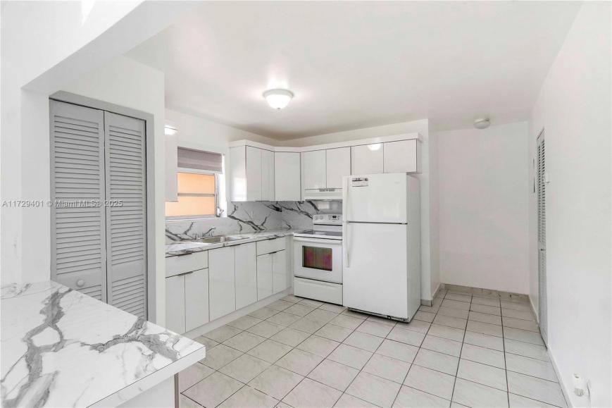 Apartment for rent at 642 E 2nd Ave, Hialeah, FL 33010