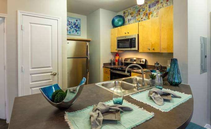 Apartment for rent at 16350 Ella Blvd, Houston, TX 77090