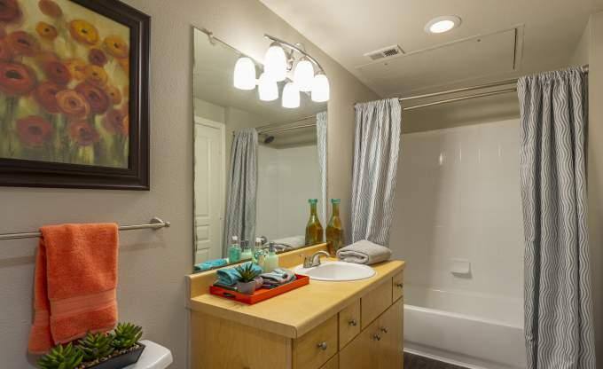 Apartment for rent at 16350 Ella Blvd, Houston, TX 77090