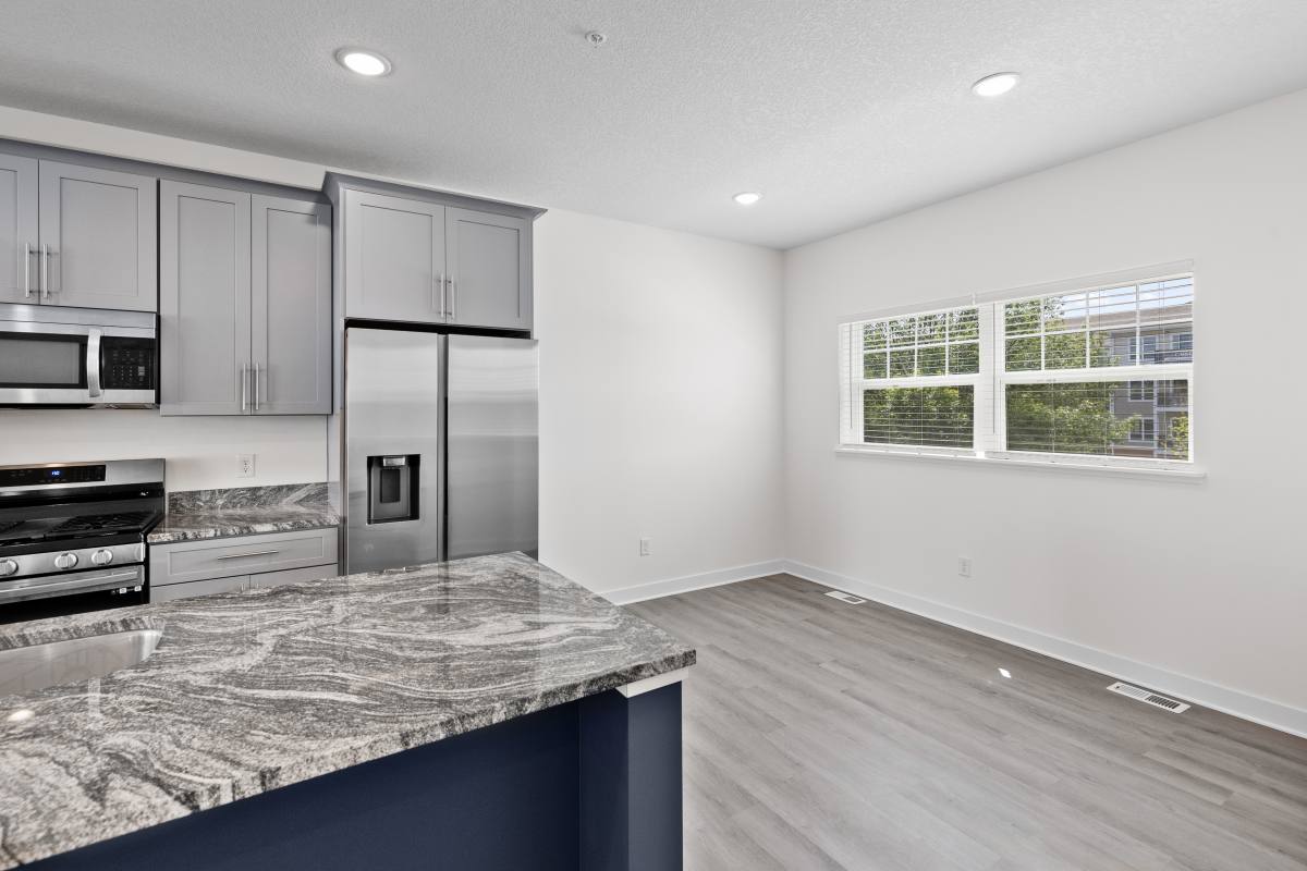 Townhouse for rent at 3153 Clover Ridge Dr, Chaska, MN 55318