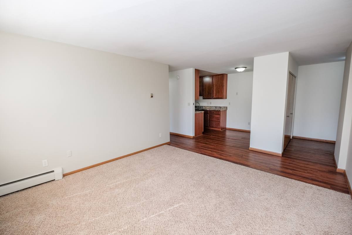 Apartment for rent at King's Highway, 3548 Dupont Ave S #209, Minneapolis, MN 55408