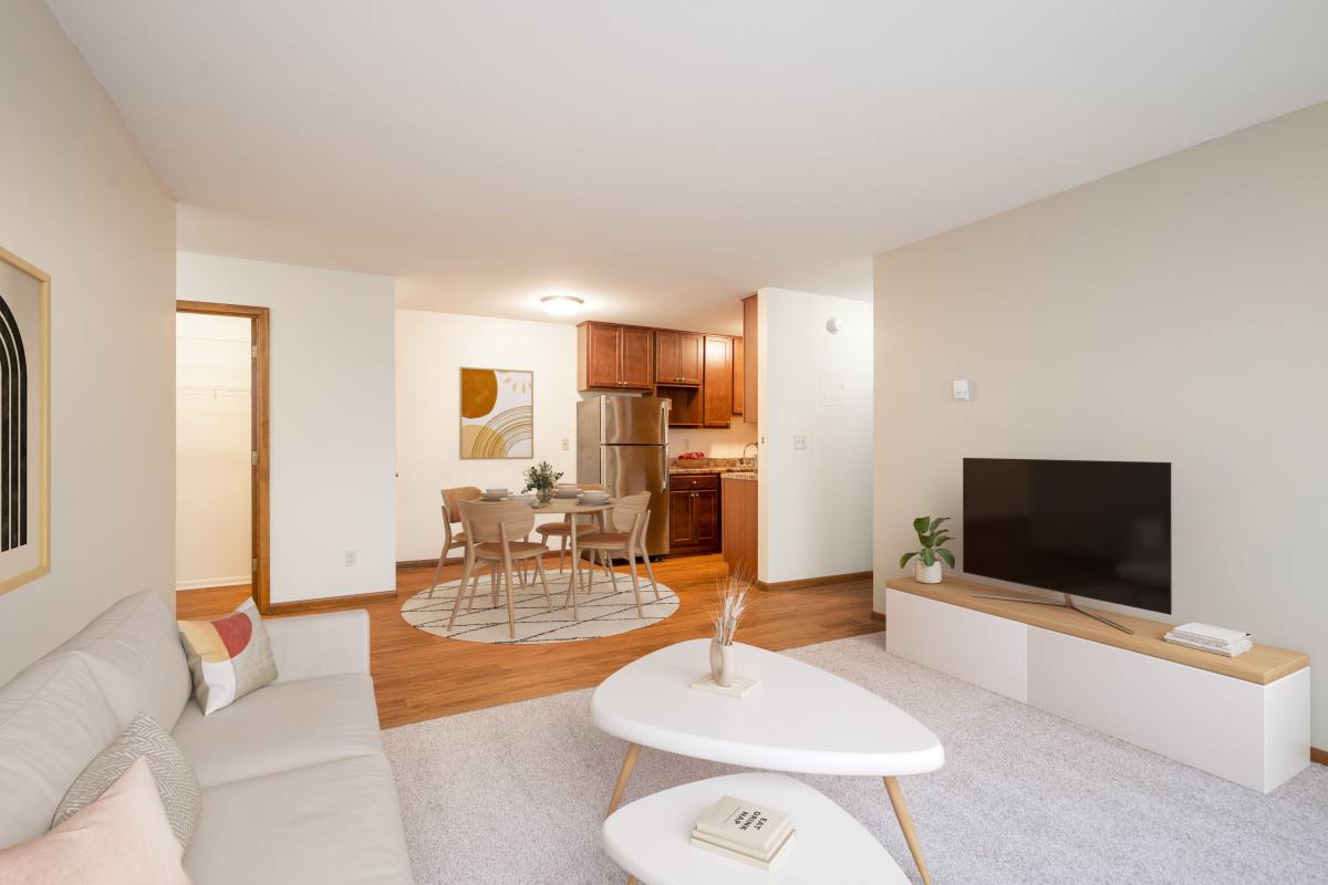 Apartment for rent at King's Highway, 3548 Dupont Ave S #209, Minneapolis, MN 55408