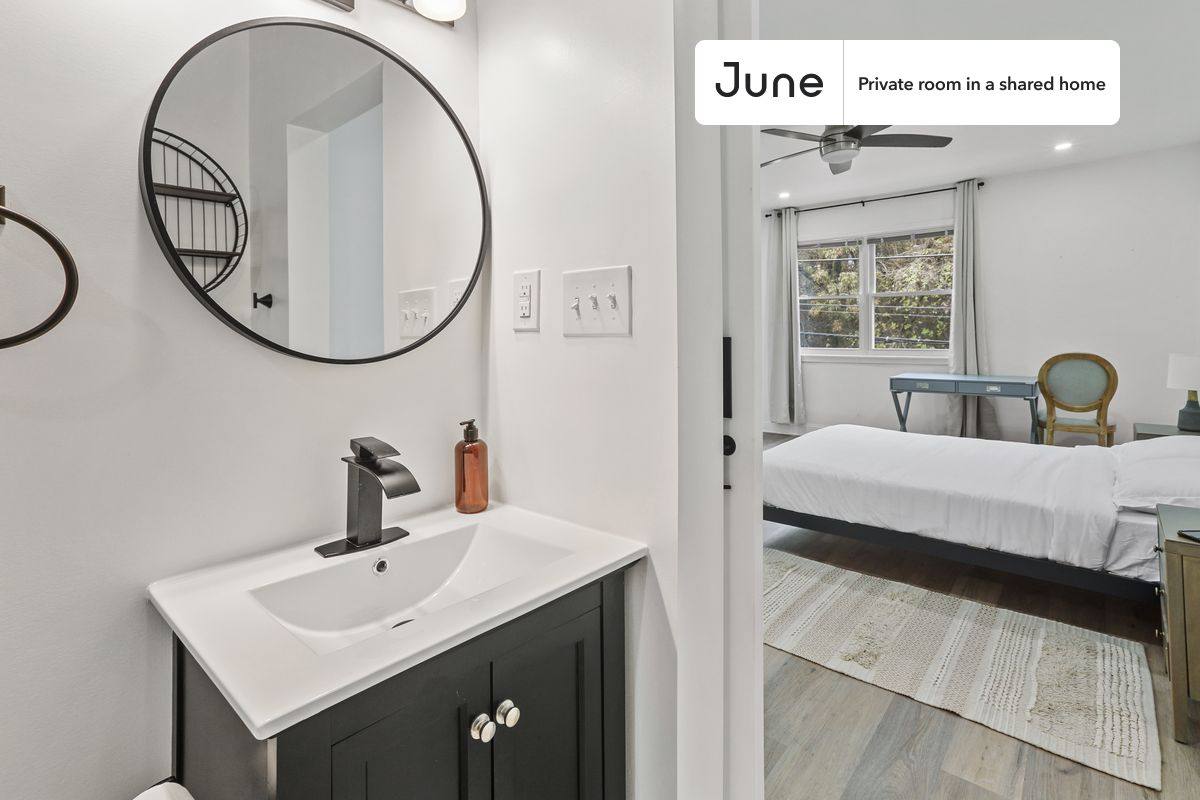 Apartment for rent at 529 42nd St NE, Washington, DC 20019